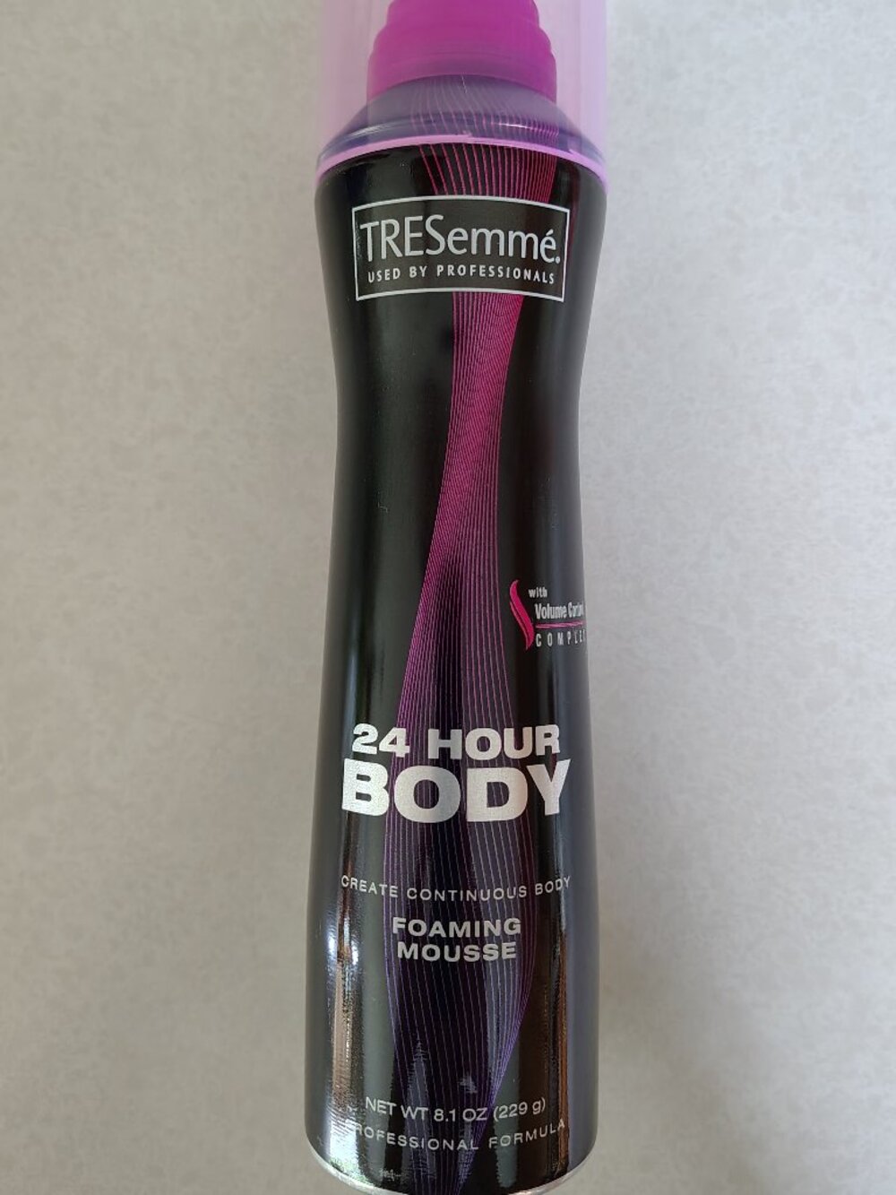 TRESemme  24 HOUR BODY FOAMING MOUSSE 8oz w/ Volume Control Complex (new/unused)
